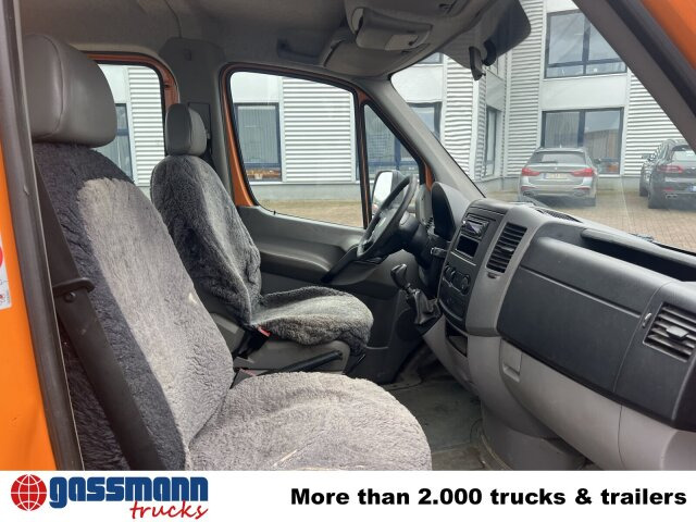 Volkswagen Crafter 2.5 TDI 4x2 Doka, Meiller Kipper - Самосвал камион: снимка 5 Volkswagen Crafter 2.5 TDI 4x2 Doka, Meiller Kipper - Самосвал камион: снимка 5