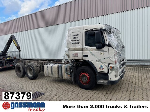 Volvo FM 380 6x4 R mit Brandschaden - Самосвал камион: снимка 1 Volvo FM 380 6x4 R mit Brandschaden - Самосвал камион: снимка 1