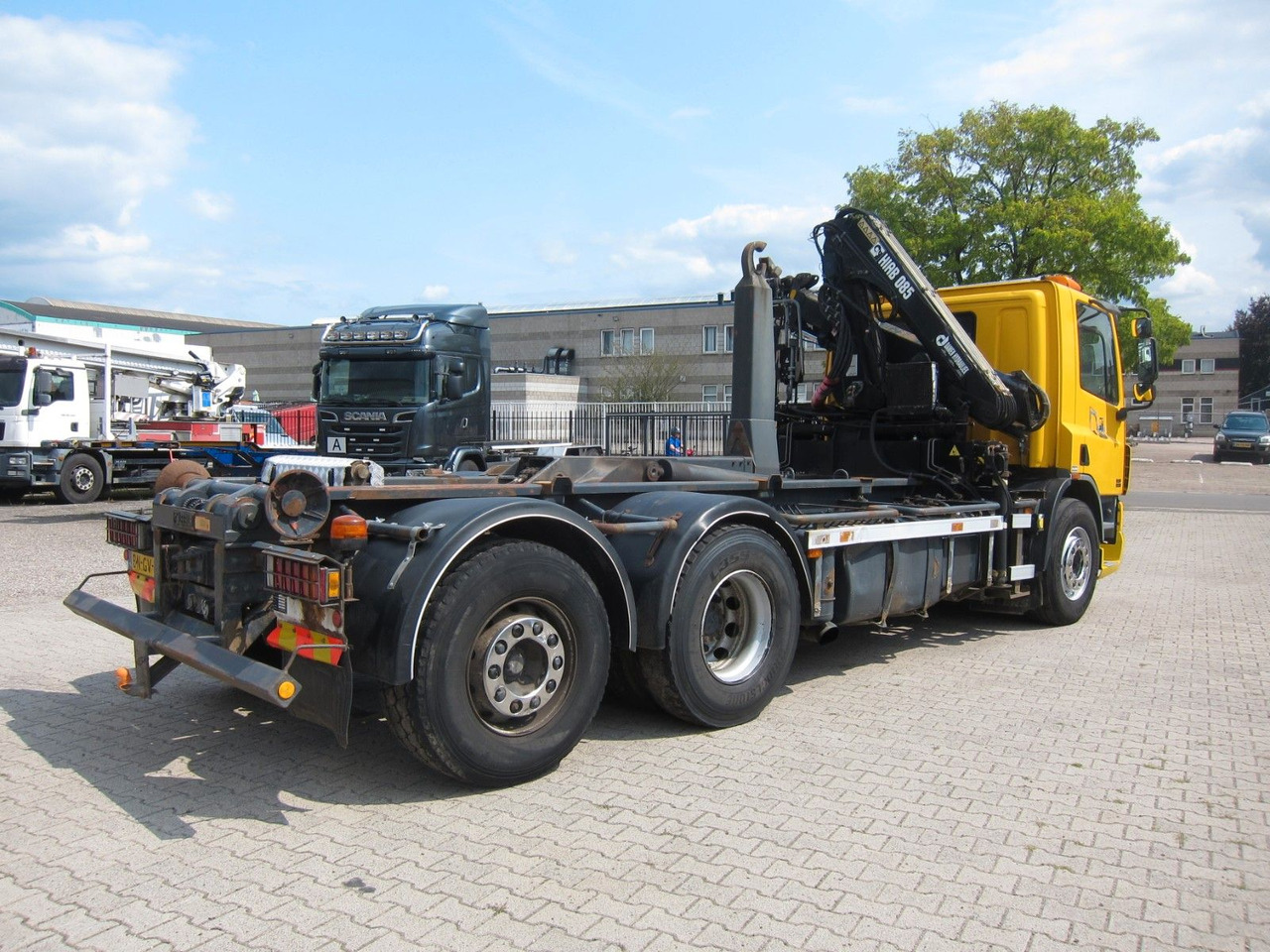 DAF CF 75 310 6X2*4 Hiab Kran Haken Manual Funk E3 - Мултилифт с кука камион, Камион с кран: снимка 5 DAF CF 75 310 6X2*4 Hiab Kran Haken Manual Funk E3 - Мултилифт с кука камион, Камион с кран: снимка 5