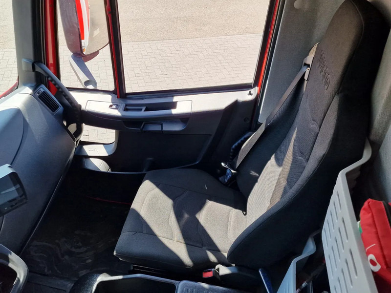 Камион фургон Iveco Eurocargo 75-190 Isotherm box - Zepro loadlift - Low KM - Airco - Euro 6 - Camera: снимка 18 Камион фургон Iveco Eurocargo 75-190 Isotherm box - Zepro loadlift - Low KM - Airco - Euro 6 - Camera: снимка 18