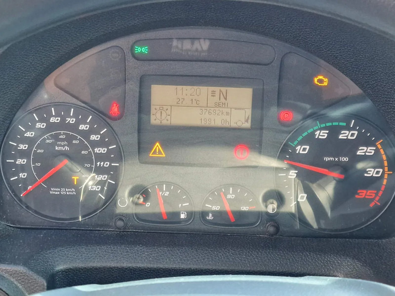 Камион фургон Iveco Eurocargo 75-190 Isotherm box - Zepro loadlift - Low KM - Airco - Euro 6 - Camera: снимка 13 Камион фургон Iveco Eurocargo 75-190 Isotherm box - Zepro loadlift - Low KM - Airco - Euro 6 - Camera: снимка 13