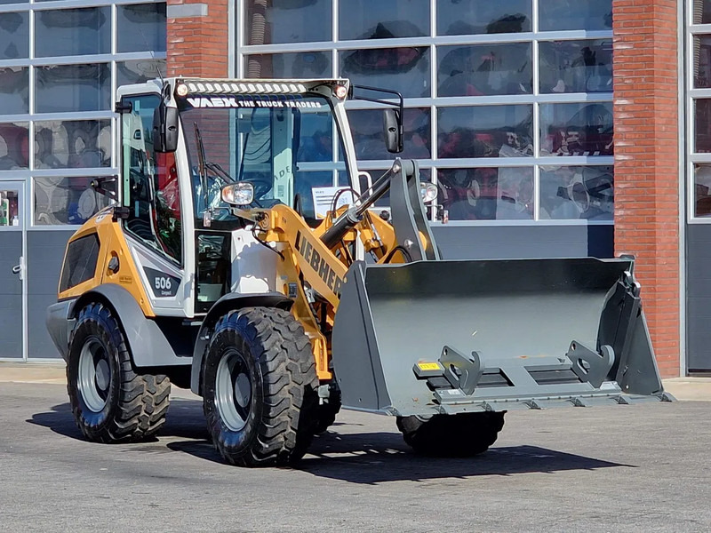 Liebherr L506 compact - New - Bucket + pallet forks - 46 KW - Колесен товарач: снимка 3 Liebherr L506 compact - New - Bucket + pallet forks - 46 KW - Колесен товарач: снимка 3