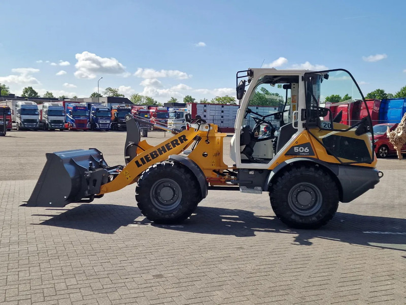 Liebherr L506 compact - New - Bucket + pallet forks - 46 KW - Колесен багер: снимка 4 Liebherr L506 compact - New - Bucket + pallet forks - 46 KW - Колесен багер: снимка 4