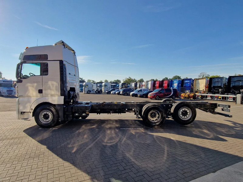 MAN TGX 26.500 6x2 XXL - Chassis - Full air - Night clima - AS Tronic - - Шаси кабина: снимка 4 MAN TGX 26.500 6x2 XXL - Chassis - Full air - Night clima - AS Tronic - - Шаси кабина: снимка 4
