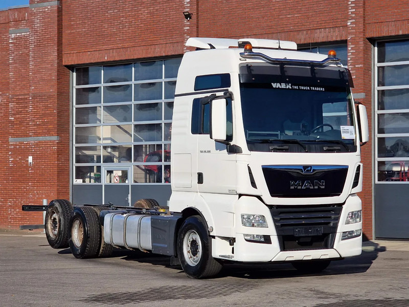 MAN TGX 26.500 6x2 XXL - Chassis - Full air - Night clima - AS Tronic - - Шаси кабина: снимка 1 MAN TGX 26.500 6x2 XXL - Chassis - Full air - Night clima - AS Tronic - - Шаси кабина: снимка 1