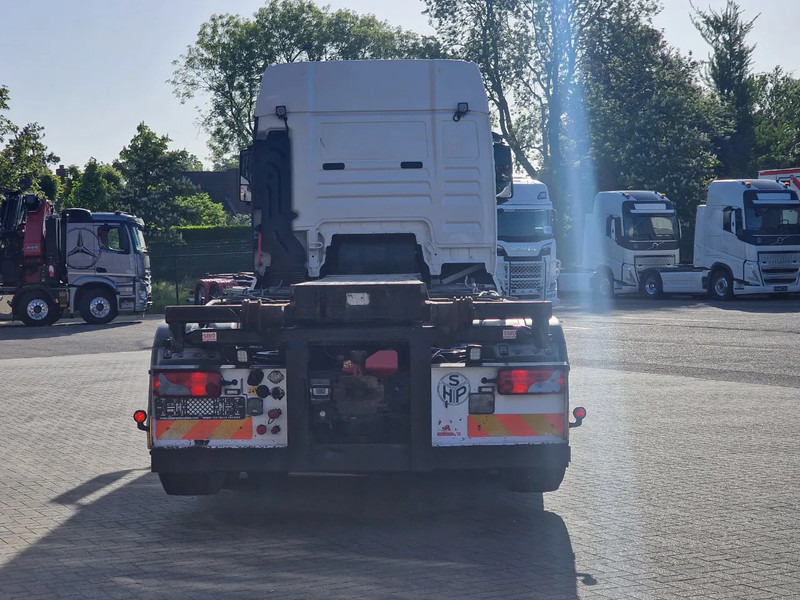 Лизинг на MAN TGX 32.560 8x4*4 - Cable system - Retarder - Euro 6 - Steering axle - MAN TGX 32.560 8x4*4 - Cable system - Retarder - Euro 6 - Steering axle -: снимка 6