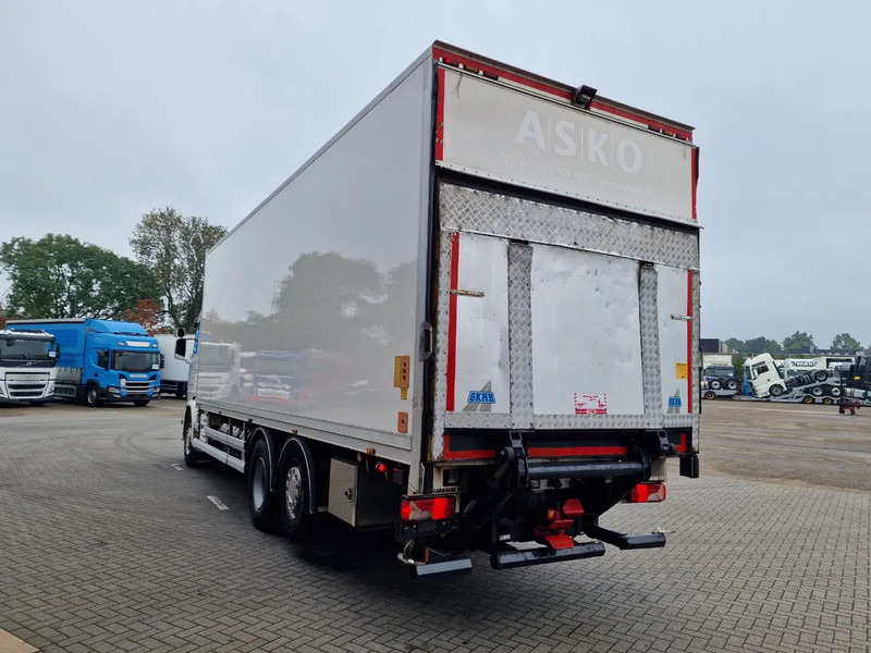 Scania G450 6x2 - Frigo Bi Temp Thermoking - Loadlift - Retarder - Full air - Рефрижератор камион: снимка 5 Scania G450 6x2 - Frigo Bi Temp Thermoking - Loadlift - Retarder - Full air - Рефрижератор камион: снимка 5