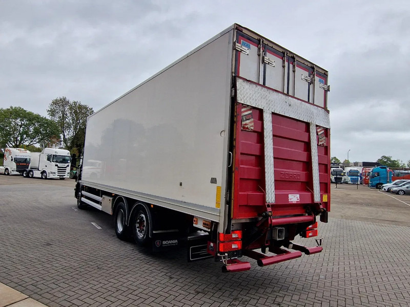 Scania P320 6x2*4 - Thermoking T-1200 R Frigo - Zepro Loadlift - Euro 6 - Steering axle - Full air - Изотермичен камион: снимка 5 Scania P320 6x2*4 - Thermoking T-1200 R Frigo - Zepro Loadlift - Euro 6 - Steering axle - Full air - Изотермичен камион: снимка 5