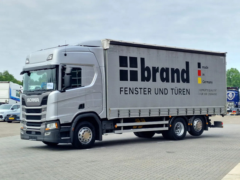 Scania R410 Highline 6x2 - Curtain sider - Retarder - Night clima - Forklift connection - Камион с брезент: снимка 3 Scania R410 Highline 6x2 - Curtain sider - Retarder - Night clima - Forklift connection - Камион с брезент: снимка 3