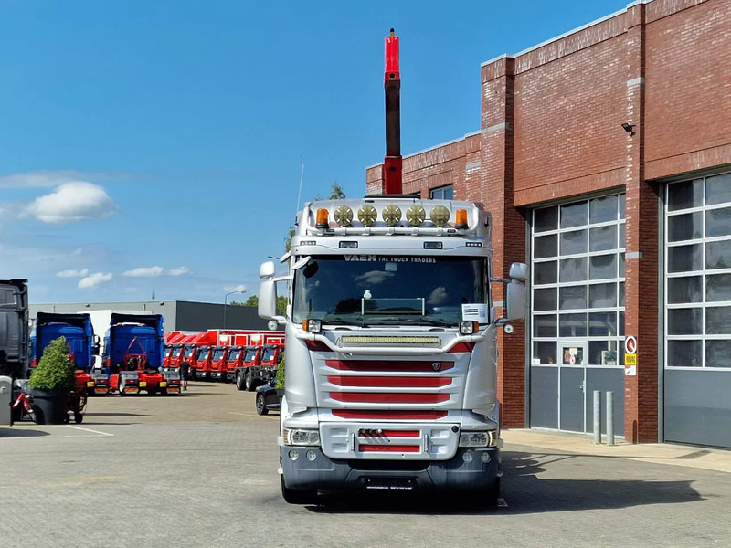 Scania R490 8x4*4 - HIAB XR24SL58 24T hooklift - Euro 6 - Full air - Steering axle - Мултилифт с кука камион: снимка 4 Scania R490 8x4*4 - HIAB XR24SL58 24T hooklift - Euro 6 - Full air - Steering axle - Мултилифт с кука камион: снимка 4