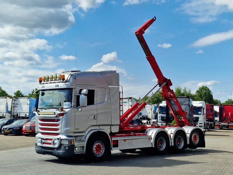 Scania R490 8x4*4 - HIAB XR24SL58 24T hooklift - Euro 6 - Full air - Steering axle - Мултилифт с кука камион: снимка 5 Scania R490 8x4*4 - HIAB XR24SL58 24T hooklift - Euro 6 - Full air - Steering axle - Мултилифт с кука камион: снимка 5