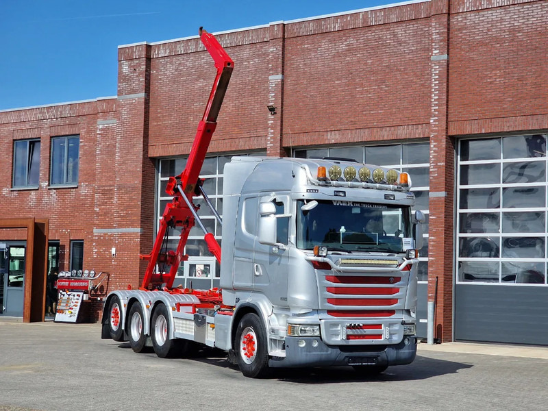 Scania R490 8x4*4 - HIAB XR24SL58 24T hooklift - Euro 6 - Full air - Steering axle - Мултилифт с кука камион: снимка 1 Scania R490 8x4*4 - HIAB XR24SL58 24T hooklift - Euro 6 - Full air - Steering axle - Мултилифт с кука камион: снимка 1