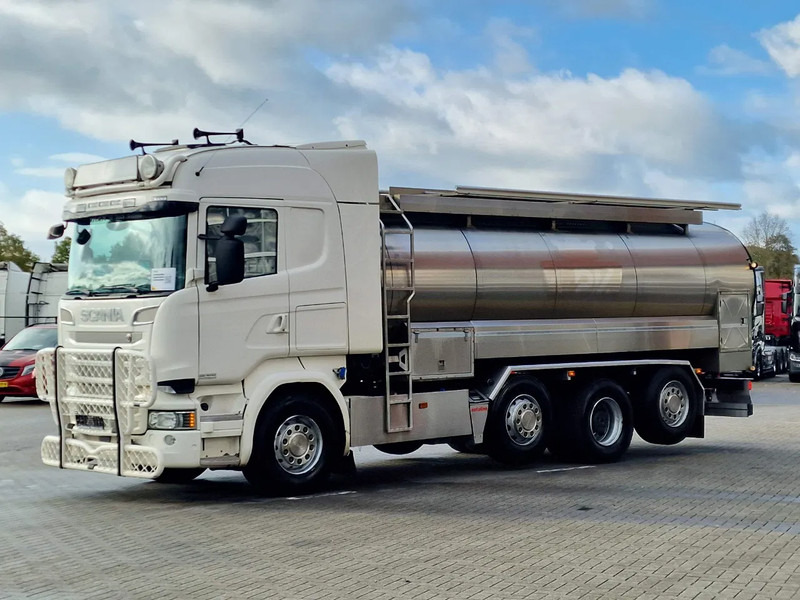 Scania R520 V8 8x2*4 - Tank - 19.000L - 4 compartments - Pump and counter - Retarder - Камион цистерна: снимка 3 Scania R520 V8 8x2*4 - Tank - 19.000L - 4 compartments - Pump and counter - Retarder - Камион цистерна: снимка 3