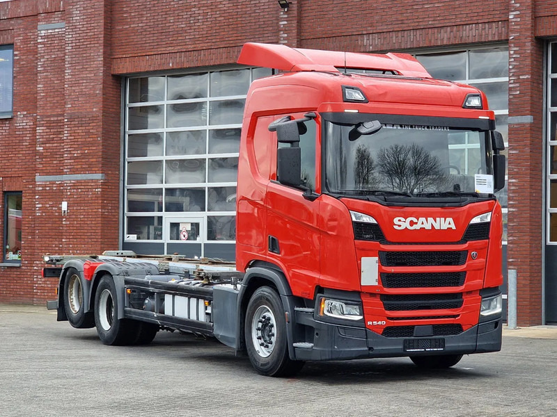 Scania R540 NGS 6x2 - BDF - Retarder - Full air - Navi - Led - Fridge - 4.95 WB - Контейнеровоз/ Сменна каросерия камион: снимка 1 Scania R540 NGS 6x2 - BDF - Retarder - Full air - Navi - Led - Fridge - 4.95 WB - Контейнеровоз/ Сменна каросерия камион: снимка 1