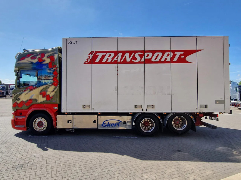 Scania R580 V8 Topline 6x2 - Box with sidedoors - Retarder - Full air - 4.55WB - Камион фургон: снимка 4 Scania R580 V8 Topline 6x2 - Box with sidedoors - Retarder - Full air - 4.55WB - Камион фургон: снимка 4
