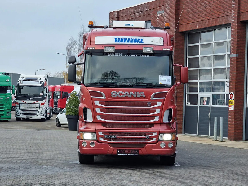 Scania R730 V8 Highline - 8x4*4 - JOAB Hooklift - Steering axle - Full air - Night clima - Мултилифт с кука камион: снимка 2 Scania R730 V8 Highline - 8x4*4 - JOAB Hooklift - Steering axle - Full air - Night clima - Мултилифт с кука камион: снимка 2