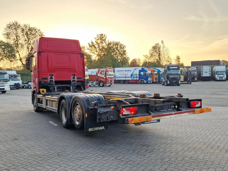 Scania S500 NGS Highline 6x2 - BDF - Full air - Navi - Retarder - Контейнеровоз/ Сменна каросерия камион: снимка 5 Scania S500 NGS Highline 6x2 - BDF - Full air - Navi - Retarder - Контейнеровоз/ Сменна каросерия камион: снимка 5