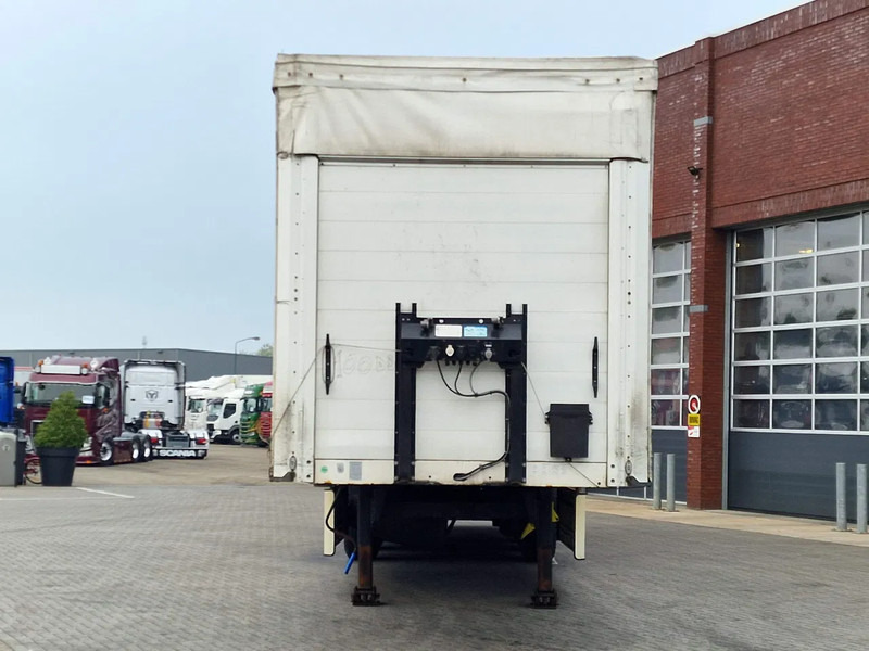 Schwarzmüller Tautliner 3 axle - Loadlift - Lift axle - BPW Axle - Lift axle - Alloy wheels - Брезентово полуремарке: снимка 2 Schwarzmüller Tautliner 3 axle - Loadlift - Lift axle - BPW Axle - Lift axle - Alloy wheels - Брезентово полуремарке: снимка 2