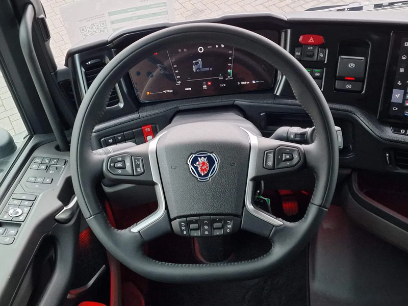 Нови Влекач Scania 500S NGS Highline 4x2 - NEW - Retarder - Full air - New dashboard - Led - Full spoiler - 2x tank: снимка 11 Нови Влекач Scania 500S NGS Highline 4x2 - NEW - Retarder - Full air - New dashboard - Led - Full spoiler - 2x tank: снимка 11