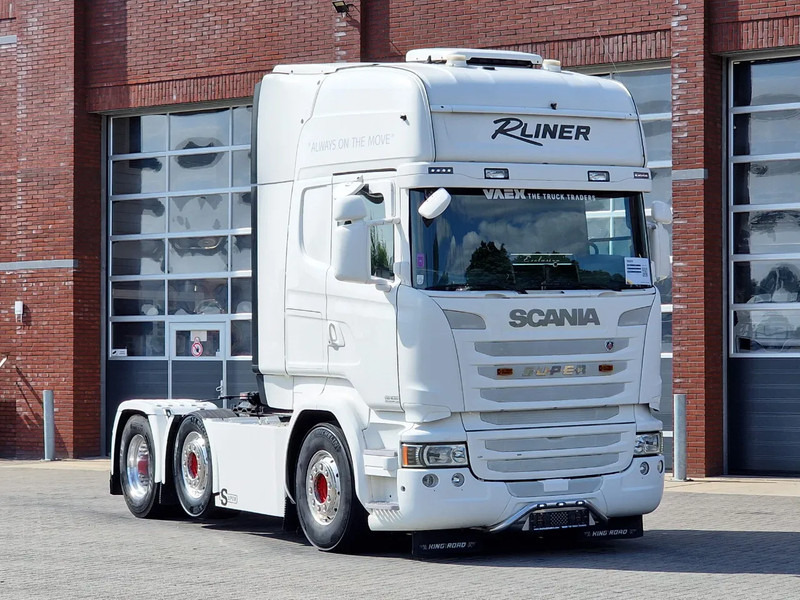 Scania R490 Topline 6x2/4 - Retarder - Night clima - Leather - Full air - Alloy wheels - Влекач: снимка 1 Scania R490 Topline 6x2/4 - Retarder - Night clima - Leather - Full air - Alloy wheels - Влекач: снимка 1