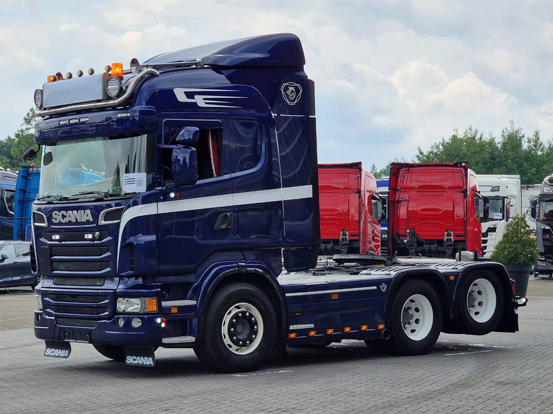 Scania R560 V8 Highline 6x2 - Show truck - Manual gearbox - 2.90 WB - PTO/Hydraulic - Double glazed - Влекач: снимка 3 Scania R560 V8 Highline 6x2 - Show truck - Manual gearbox - 2.90 WB - PTO/Hydraulic - Double glazed - Влекач: снимка 3