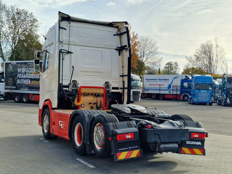 Scania S500 NGS Highline 6x2 - PTO/Hydraulic - Retarder - 2.95 WB - Full air - Leather - Влекач: снимка 5 Scania S500 NGS Highline 6x2 - PTO/Hydraulic - Retarder - 2.95 WB - Full air - Leather - Влекач: снимка 5