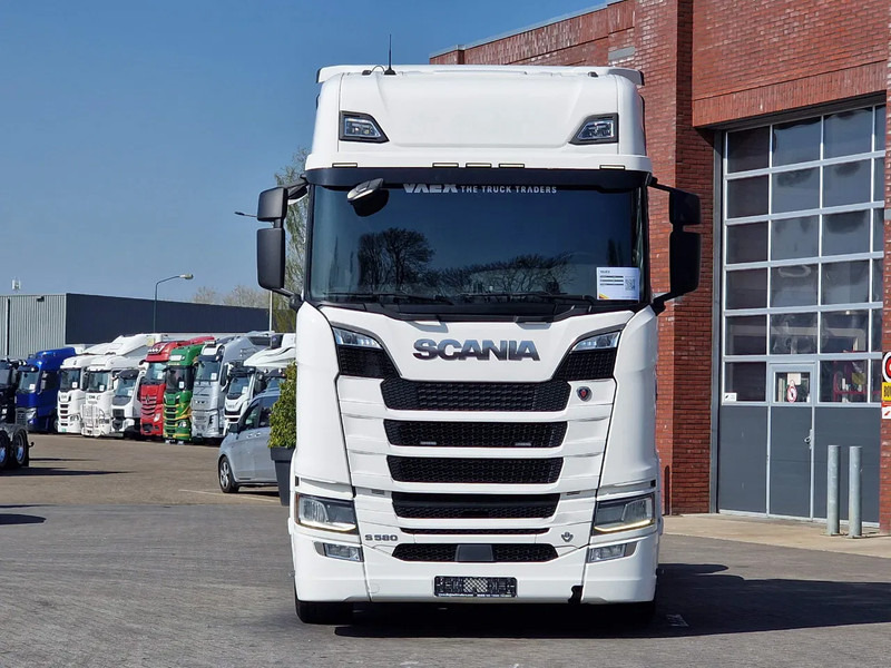 Scania S580 V8 NGS Highline 6x2 - Retarder - Full air - 3.15 WB - Navi - Led - Влекач: снимка 2 Scania S580 V8 NGS Highline 6x2 - Retarder - Full air - 3.15 WB - Navi - Led - Влекач: снимка 2