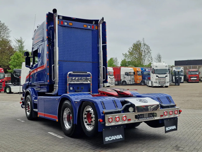 Scania T580 V8 Topline 6x2 - Original Scania Hauber / Torpedo - Manual gearbox - Show truck - Retarder - Влекач: снимка 5 Scania T580 V8 Topline 6x2 - Original Scania Hauber / Torpedo - Manual gearbox - Show truck - Retarder - Влекач: снимка 5