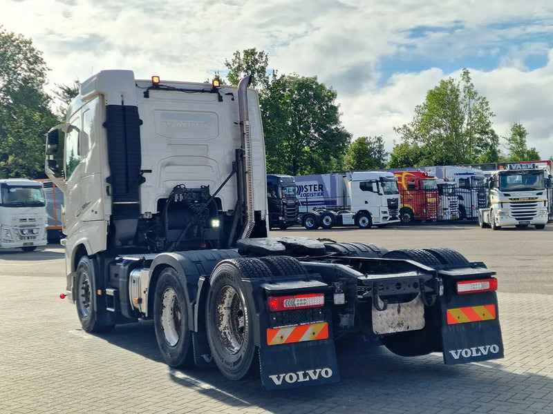 Volvo FH 13.500 6x2 - Retarder - Full air - 3.20 WB - Leather - Влекач: снимка 5 Volvo FH 13.500 6x2 - Retarder - Full air - 3.20 WB - Leather - Влекач: снимка 5