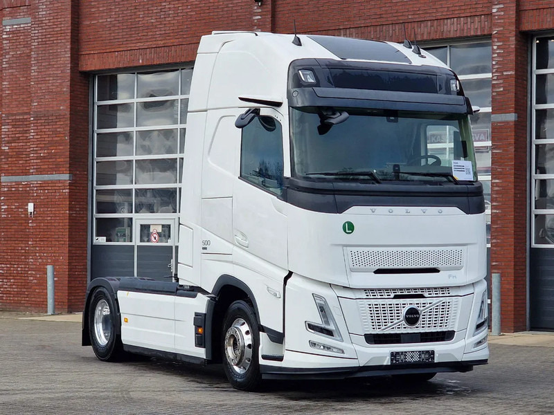 Volvo FH 13.500 Aero Globetrotter XL 4x2 - I Save - Retarder - I parkcool - 2x tank - Mirror cams - Влекач: снимка 1 Volvo FH 13.500 Aero Globetrotter XL 4x2 - I Save - Retarder - I parkcool - 2x tank - Mirror cams - Влекач: снимка 1