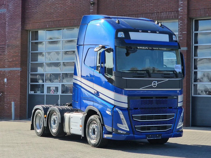 Volvo FH 13.500 Globetrotter XL 6x2 - I Save - I parkcool - Navi - Leather - Влекач: снимка 1 Volvo FH 13.500 Globetrotter XL 6x2 - I Save - I parkcool - Navi - Leather - Влекач: снимка 1