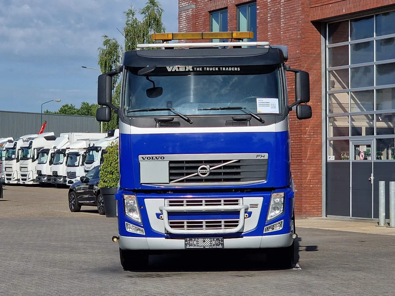 Volvo FH 13.520 Low roof 6x2 - Retarder - Steel/air - PTO/Hydraulic - I shift - - Влекач: снимка 2 Volvo FH 13.520 Low roof 6x2 - Retarder - Steel/air - PTO/Hydraulic - I shift - - Влекач: снимка 2