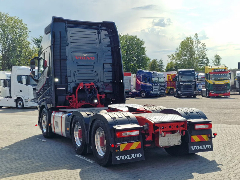 Volvo FH 13.540 Globetrotterl XL 6x4 - Royal - Retarder - Full air - 3.40 WB - Low KM - Влекач: снимка 5 Volvo FH 13.540 Globetrotterl XL 6x4 - Royal - Retarder - Full air - 3.40 WB - Low KM - Влекач: снимка 5