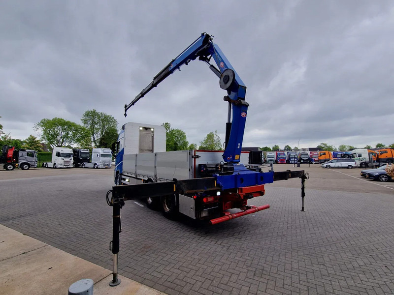 Volvo FH 13.540 Globetrotter 6x4 - HMF 1920K with remote year 2019 - Full air - Leather - Камион с кран: снимка 5 Volvo FH 13.540 Globetrotter 6x4 - HMF 1920K with remote year 2019 - Full air - Leather - Камион с кран: снимка 5