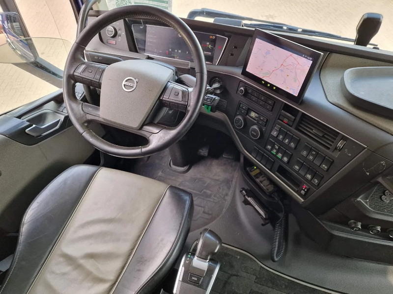 Шаси кабина Volvo FH 13.540 Globetrotter XL 6x2 - Retarder - Full air - 4.60 WB - I shift dual clutch: снимка 11