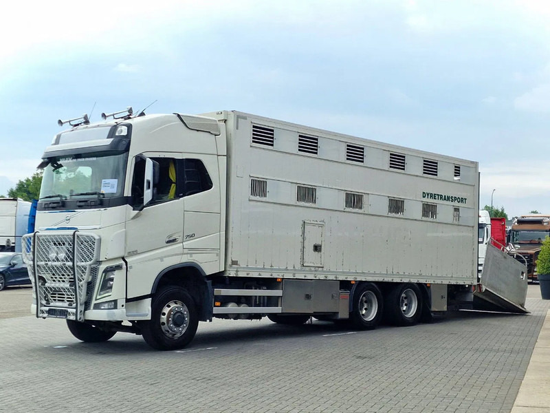 Volvo FH 16.750 6x6/6x4 - Only chassis - VEB + - Full air - Шаси кабина: снимка 4 Volvo FH 16.750 6x6/6x4 - Only chassis - VEB + - Full air - Шаси кабина: снимка 4