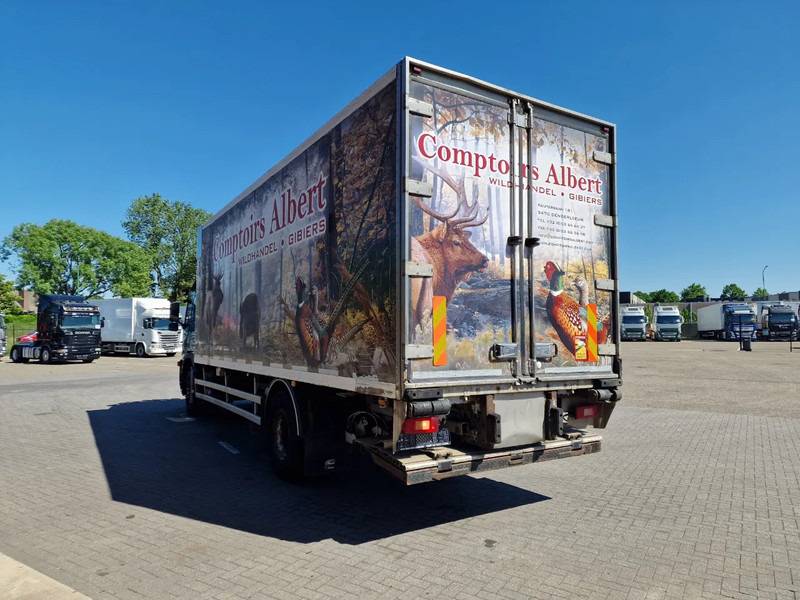 Volvo FM 12.380 4x2 - Frigo Carrier Supra - Loadlift - Hooks/Rohrbahnen/Vleeshang - Рефрижератор камион: снимка 5 Volvo FM 12.380 4x2 - Frigo Carrier Supra - Loadlift - Hooks/Rohrbahnen/Vleeshang - Рефрижератор камион: снимка 5