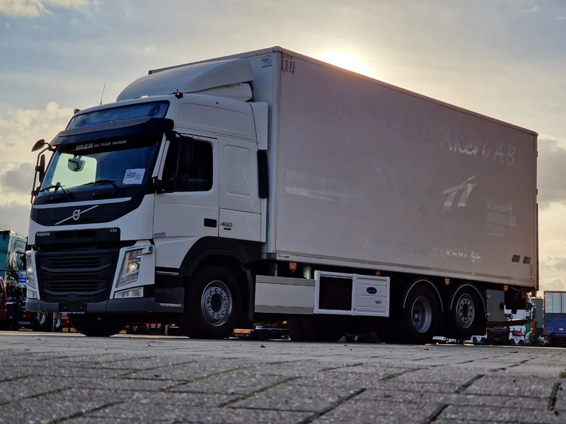 Volvo FM 13.460 Globetrotter 6x2*4 - Frigo Carrier Supra 1150 U MT - Zepro loadlift - Steering axle - Изотермичен камион: снимка 3 Volvo FM 13.460 Globetrotter 6x2*4 - Frigo Carrier Supra 1150 U MT - Zepro loadlift - Steering axle - Изотермичен камион: снимка 3