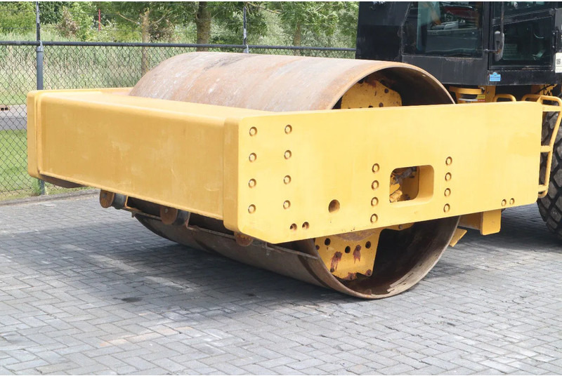 Лизинг на Caterpillar CS78B | TRIMBLE GPS | GOOD CONDITION Caterpillar CS78B | TRIMBLE GPS | GOOD CONDITION: снимка 7