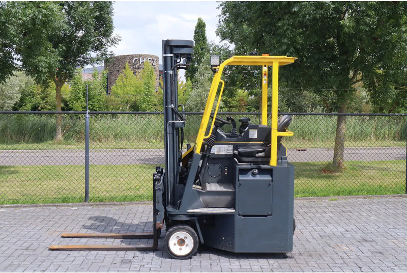 Combilift CB3000 | 2.5 TON | 6 METER | TRIPLEX | SIDESHIFT - Ричтрак с движение в 4 посоки: снимка 1 Combilift CB3000 | 2.5 TON | 6 METER | TRIPLEX | SIDESHIFT - Ричтрак с движение в 4 посоки: снимка 1