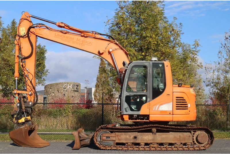 Doosan DX140LCR-3 | DX 140 LCR-3 | TILT ROTATOR | BUCKET | DOZERBLADE - Верижен багер: снимка 1 Doosan DX140LCR-3 | DX 140 LCR-3 | TILT ROTATOR | BUCKET | DOZERBLADE - Верижен багер: снимка 1