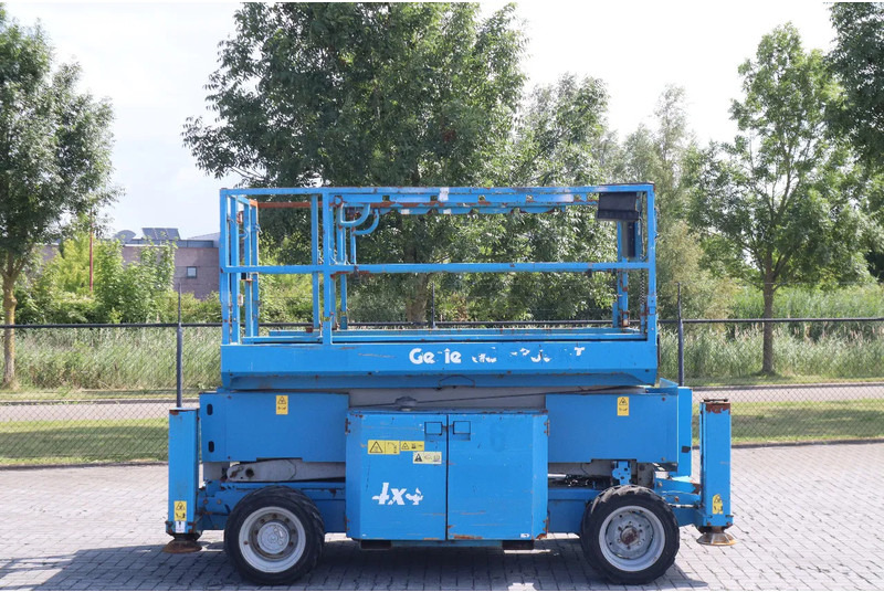 Genie GS-3369 RT | 12 METER | 454 kg - Ножична работна платформа: снимка 1 Genie GS-3369 RT | 12 METER | 454 kg - Ножична работна платформа: снимка 1