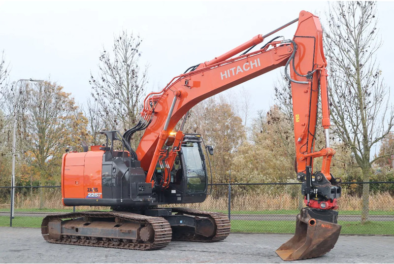 Hitachi ZX225 USRLC-6 | ROTOTILT | 3X BUCKET | TOPCON 3D MC GPS - Верижен багер: снимка 5 Hitachi ZX225 USRLC-6 | ROTOTILT | 3X BUCKET | TOPCON 3D MC GPS - Верижен багер: снимка 5