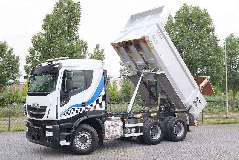 Iveco Stralis X-WAY 570 6X4 FULL STEEL BIG AXLES RETARDER EURO 6 - Самосвал камион: снимка 1 Iveco Stralis X-WAY 570 6X4 FULL STEEL BIG AXLES RETARDER EURO 6 - Самосвал камион: снимка 1
