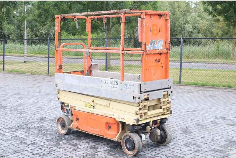 JLG 1930 ES | 7.7 METER | 230 KG - Ножична работна платформа: снимка 5 JLG 1930 ES | 7.7 METER | 230 KG - Ножична работна платформа: снимка 5