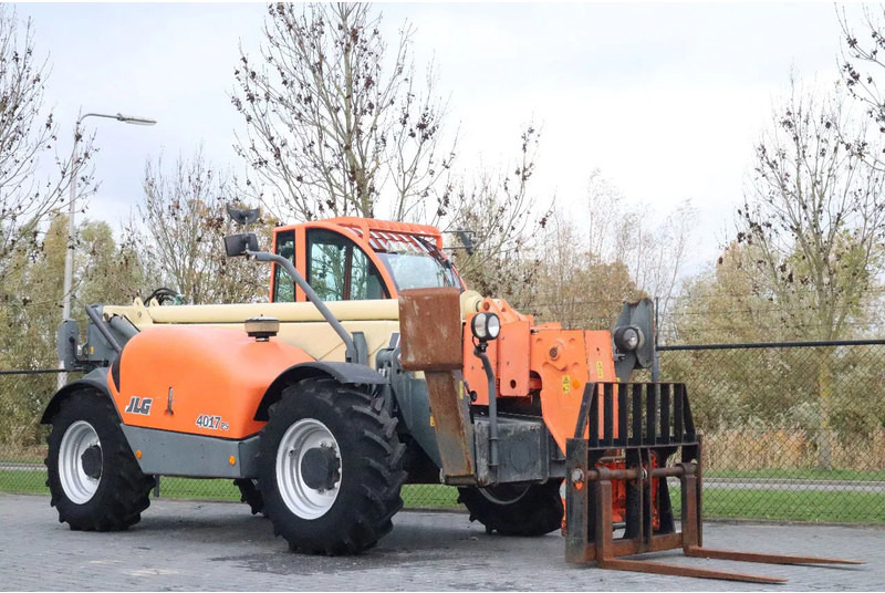 JLG 4017 PS | FORKS | GOOD TIRES - Телескопичен товарач: снимка 5 JLG 4017 PS | FORKS | GOOD TIRES - Телескопичен товарач: снимка 5