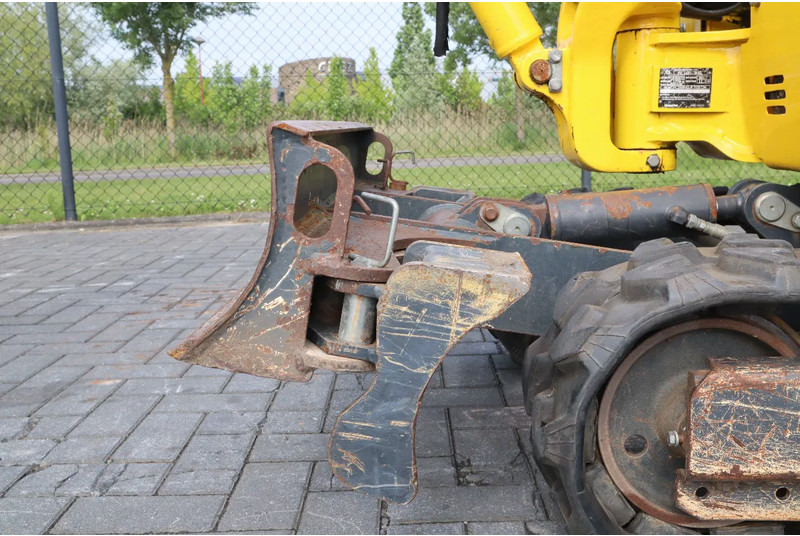 Лизинг на Komatsu PC16 R-3HS | 3X BUCKET | QUICK COUPLER | SWING BOOM Komatsu PC16 R-3HS | 3X BUCKET | QUICK COUPLER | SWING BOOM: снимка 11