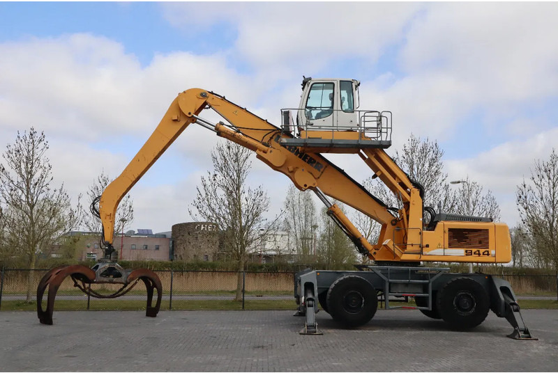 Liebherr A944 C HD | LOG GRAPPLE | HOLZGREIFER | TIMBER - Багер за манипулиране на материали: снимка 1 Liebherr A944 C HD | LOG GRAPPLE | HOLZGREIFER | TIMBER - Багер за манипулиране на материали: снимка 1