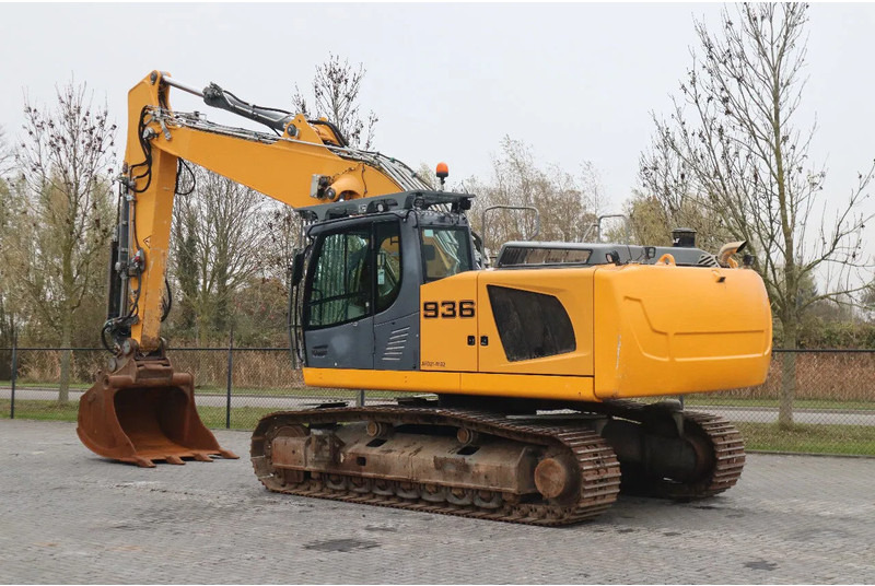 Liebherr R936 NLC | STRAIGHT BOOM | MAGNET GEN | OILQUICK - Верижен багер: снимка 3 Liebherr R936 NLC | STRAIGHT BOOM | MAGNET GEN | OILQUICK - Верижен багер: снимка 3