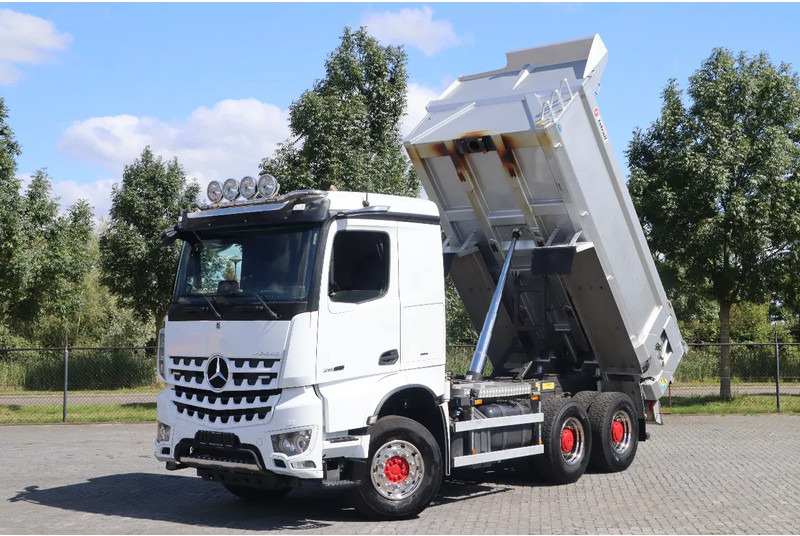 Mercedes-Benz Arocs 2658 | 6X4 | RETARDER | BIG AXLES | LOW KM | EURO 6 - Самосвал камион: снимка 1 Mercedes-Benz Arocs 2658 | 6X4 | RETARDER | BIG AXLES | LOW KM | EURO 6 - Самосвал камион: снимка 1
